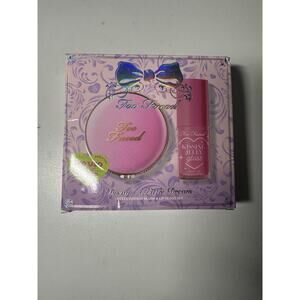 Too Faced dram a little dream blush & lip gloss set new in box